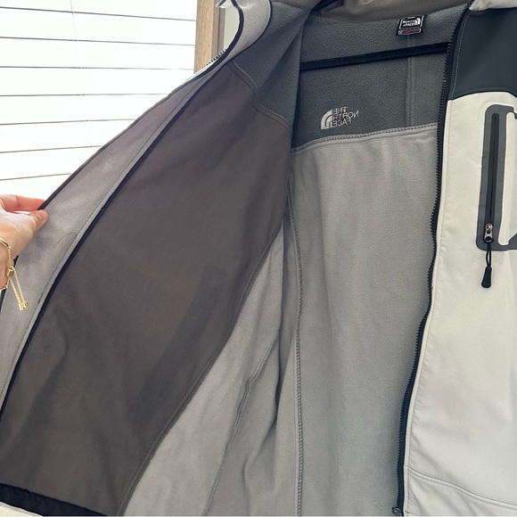 The North Face Summit Series Gore Tex Outview Jacket - Picture 6 of 15